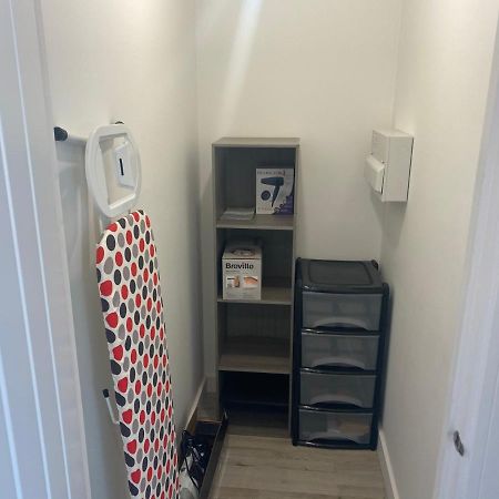 קארדיף Stylish Pontcanna Flat Near City Centre מראה חיצוני תמונה
