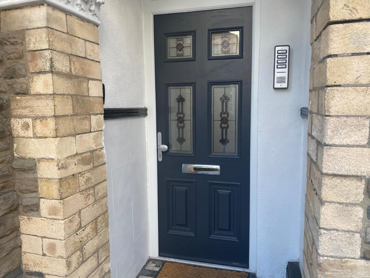 קארדיף Stylish Pontcanna Flat Near City Centre מראה חיצוני תמונה